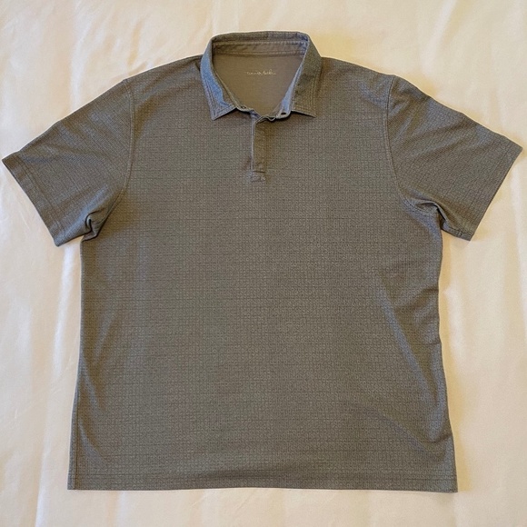 Travis Mathew- Grey Polo Shirt-Short Sleeve-Size Medium or Large? - Picture 3 of 9